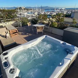 apartment-port-prestige.fr-provencehotel.com/