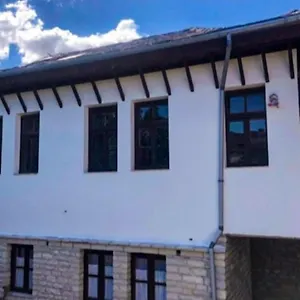 Miziriguesthouse , Gjirokastër Albânia
