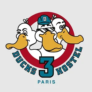 Albergue The 3 Ducks Eiffel Tower By Hiphophostels